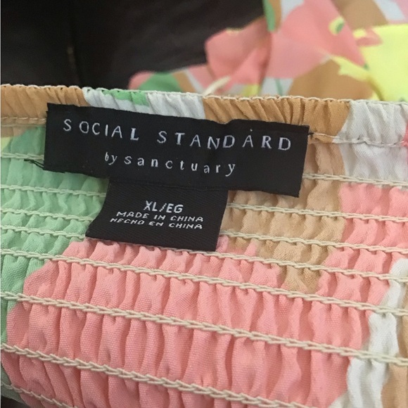 Social standard  by sanctuary  women’s vibrant spring maxi dress - Picture 3 of 3